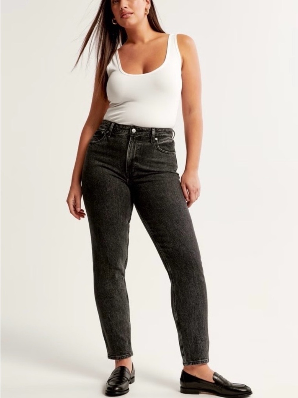 Abercrombie & Fitch The Mom High Rise Jeans Denim Washed Black Size 30/10 Womens